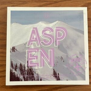 BH Cosmetics Aspen highlighter palette NWT